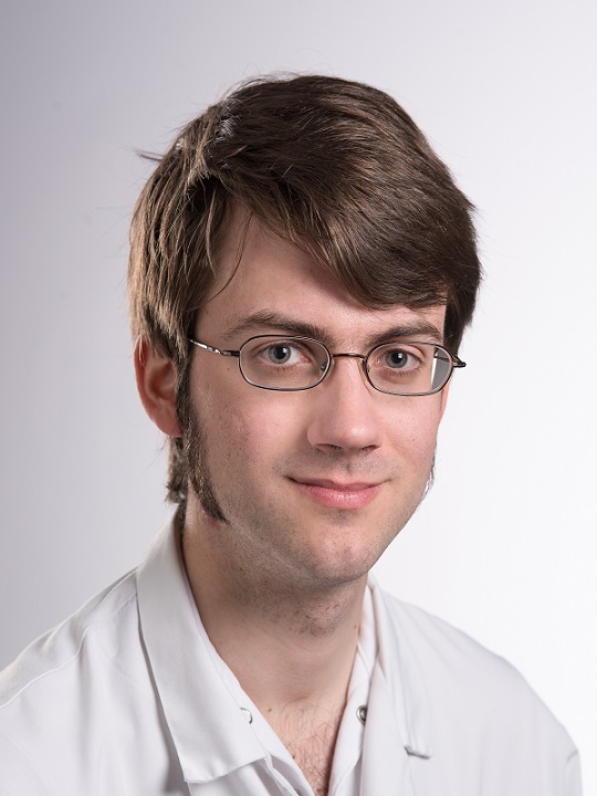 Dr Brice Touilloux Dr Brice Touilloux